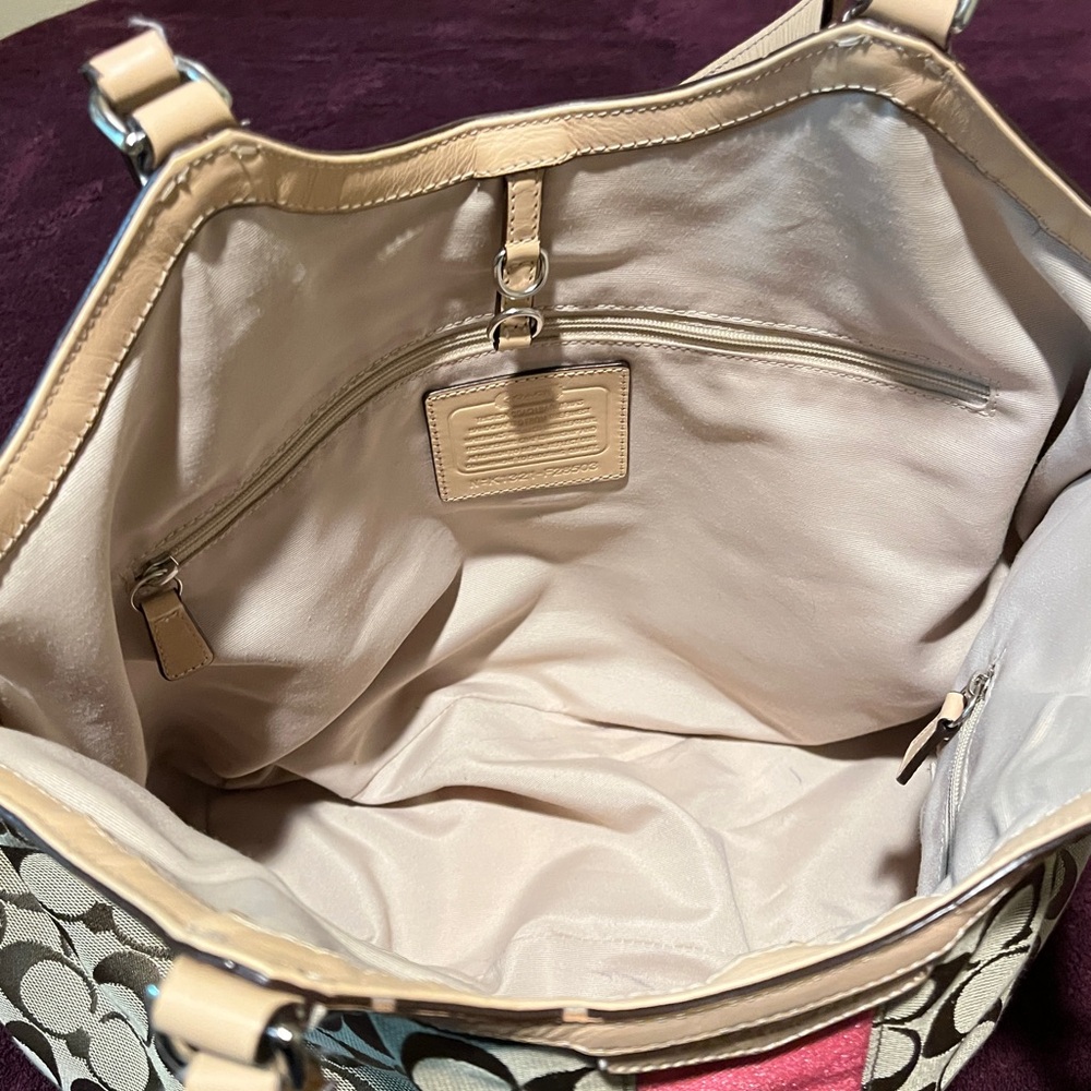 Coach Signature Tote With Pink Stripe Classic & F… - image 7